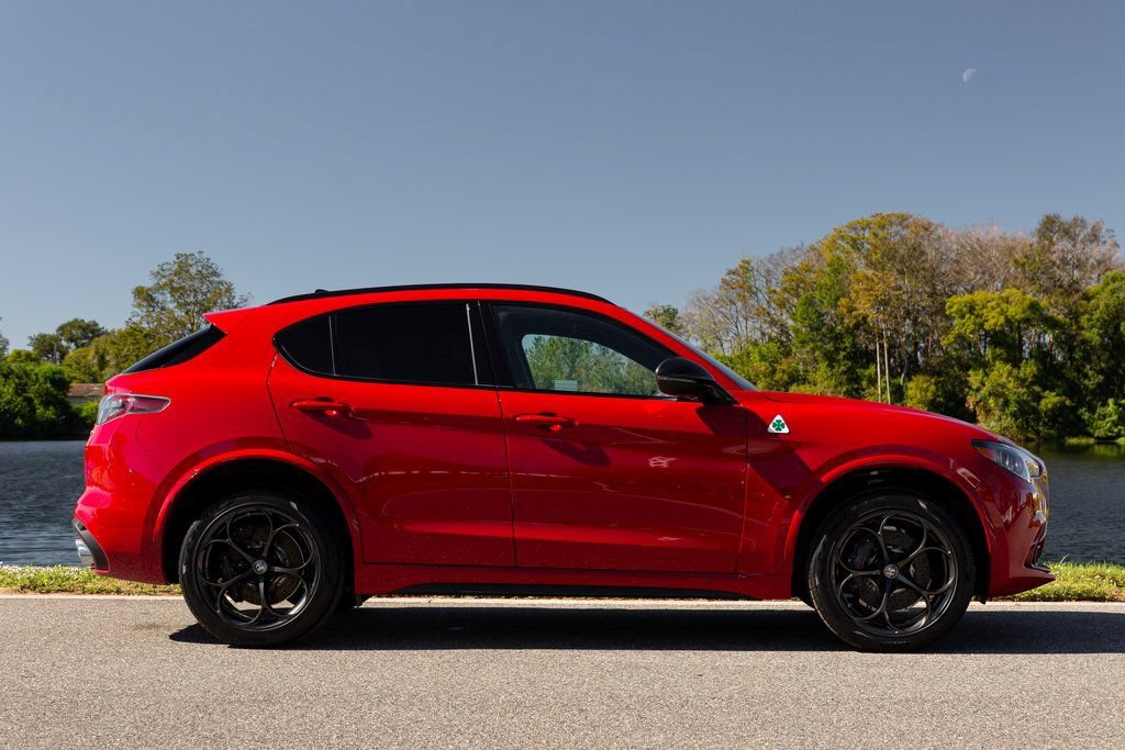 New 2024 Alfa Romeo Stelvio Quadrifoglio w/ Active Assist Plus Package AWD/4WD image 2