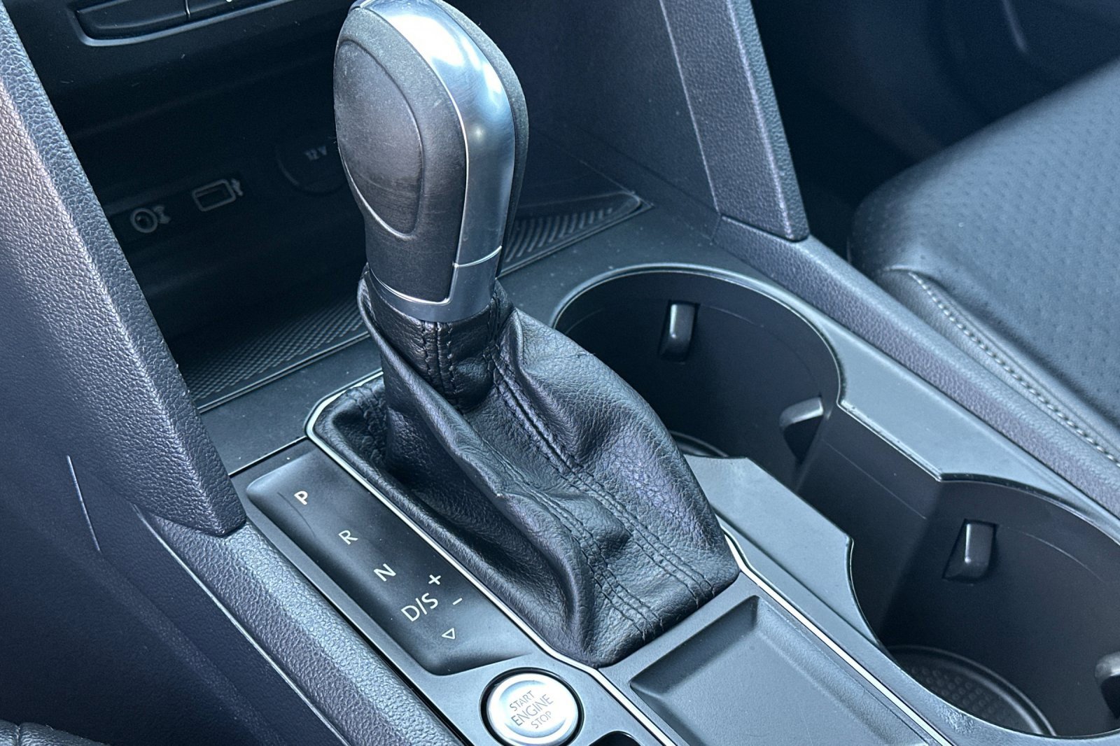 Used 2018 Volkswagen Atlas SE image 22