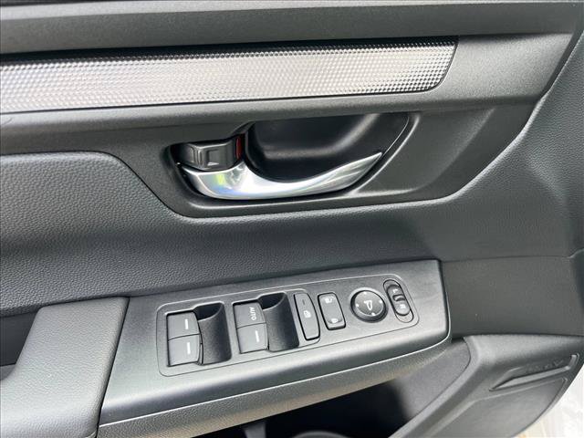 Used 2026 Honda CR-V LX image 17