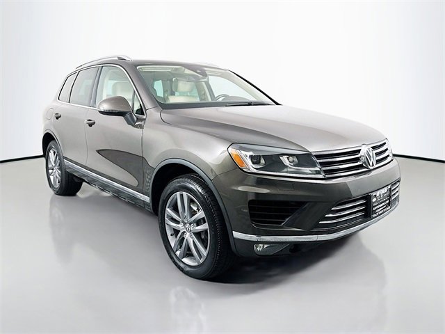 Used 2016 Volkswagen Touareg VR6