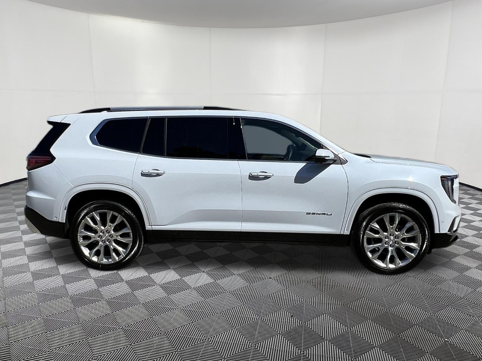New 2026 GMC Acadia Denali w/ Super Cruise Package AWD/4WD image 7
