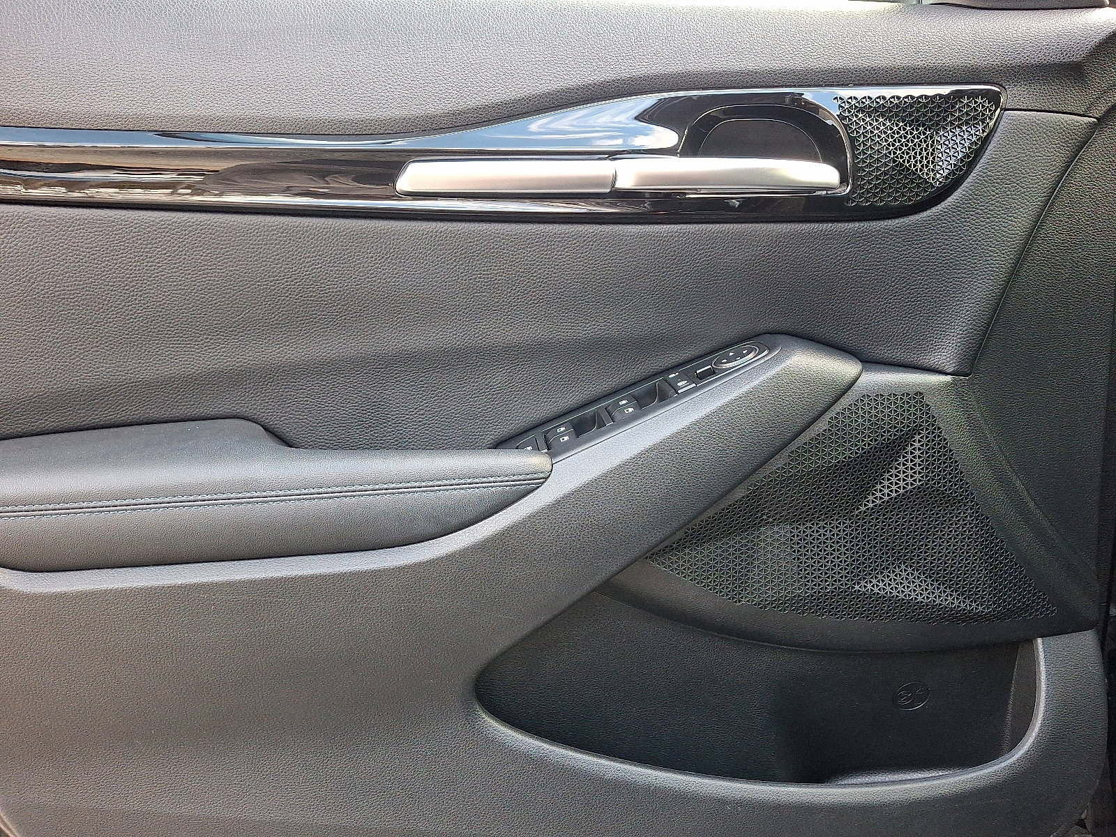 Used 2021 Kia Seltos S image 11