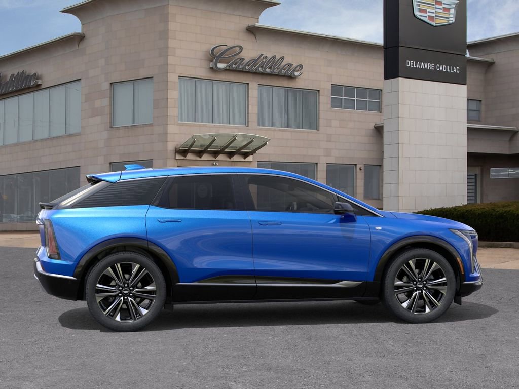 New 2026 Cadillac Optiq Luxury 2 AWD/4WD image 5