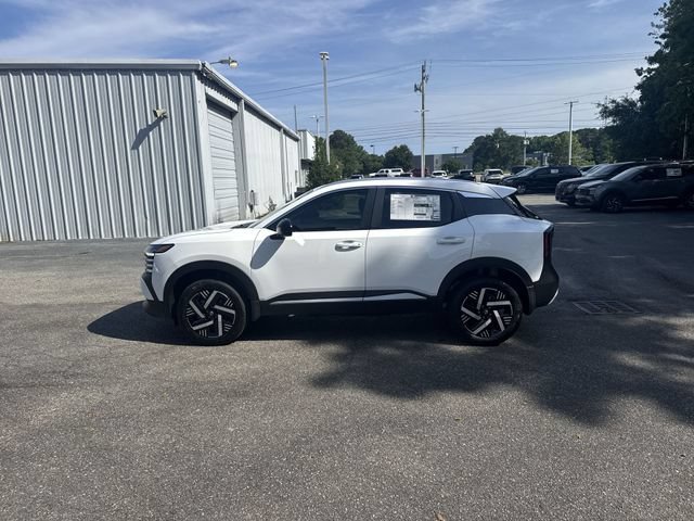 New 2026 Nissan Kicks SV FWD image 8
