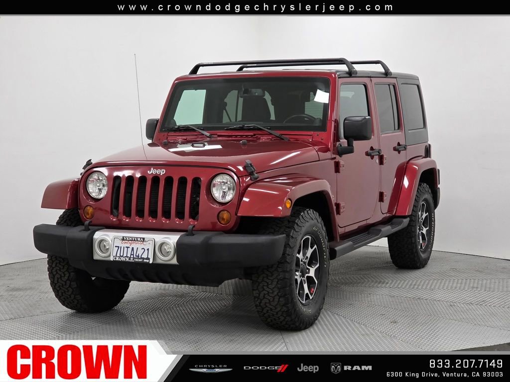 Used 2013 Jeep Wrangler Unlimited Sahara image 3
