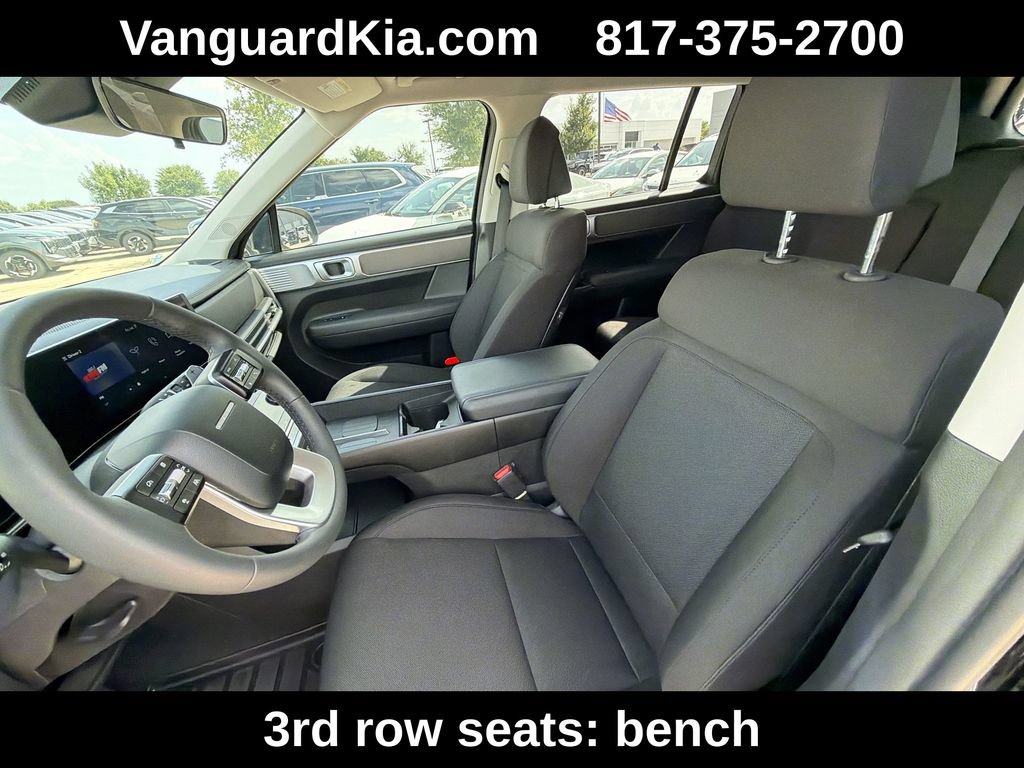 Used 2026 Hyundai Santa Fe SE FWD image 15