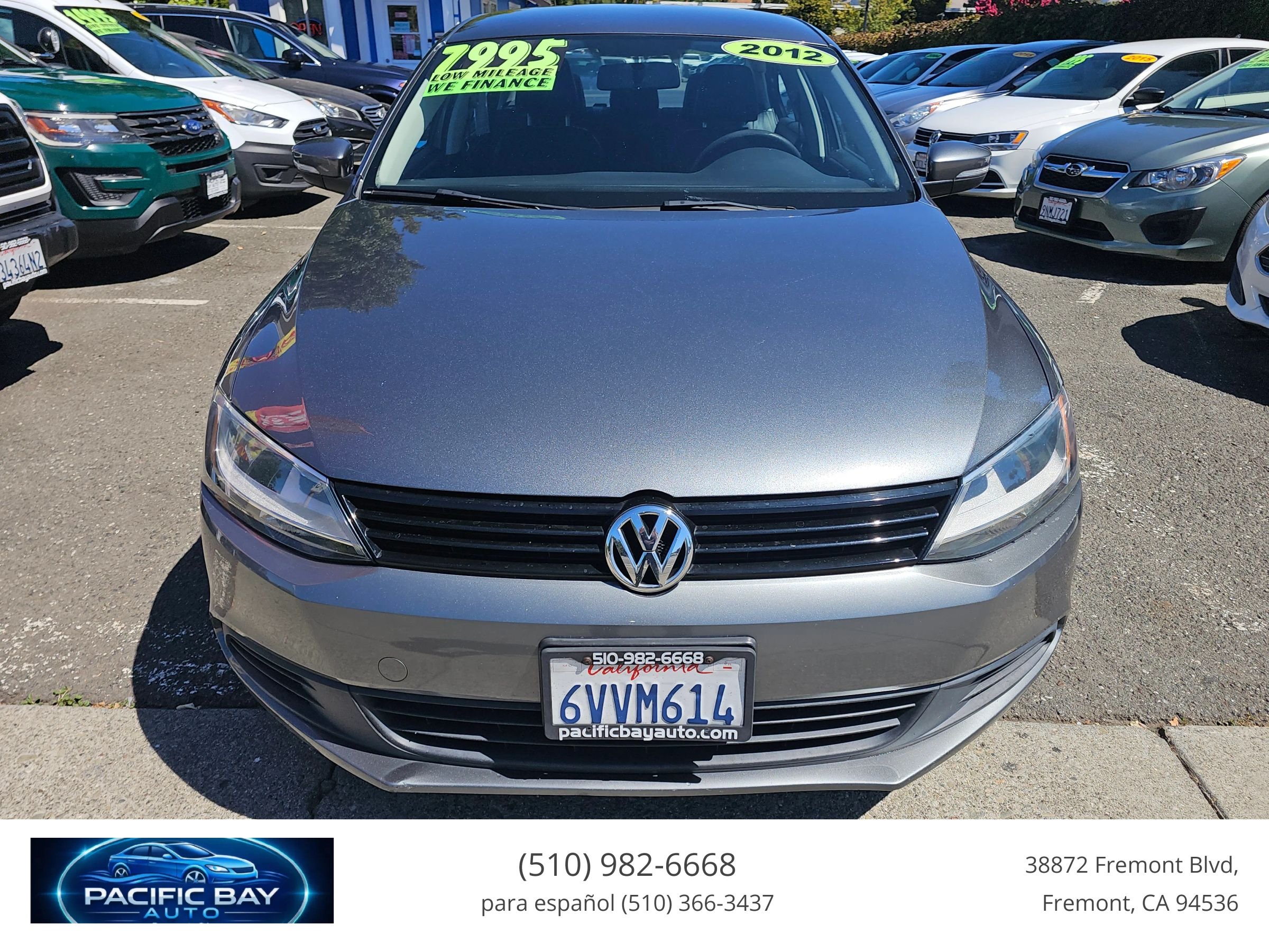 Used 2012 Volkswagen Jetta SE FWD image 2