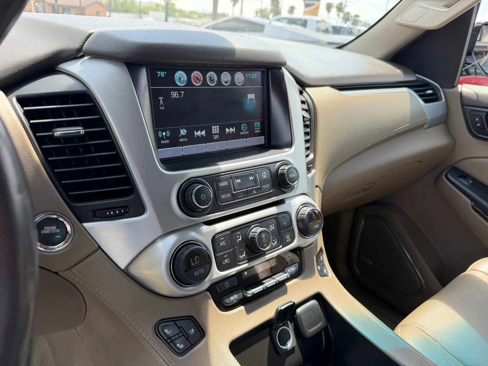 Used 2018 GMC Yukon XL SLT w/ Open Road Package image 23