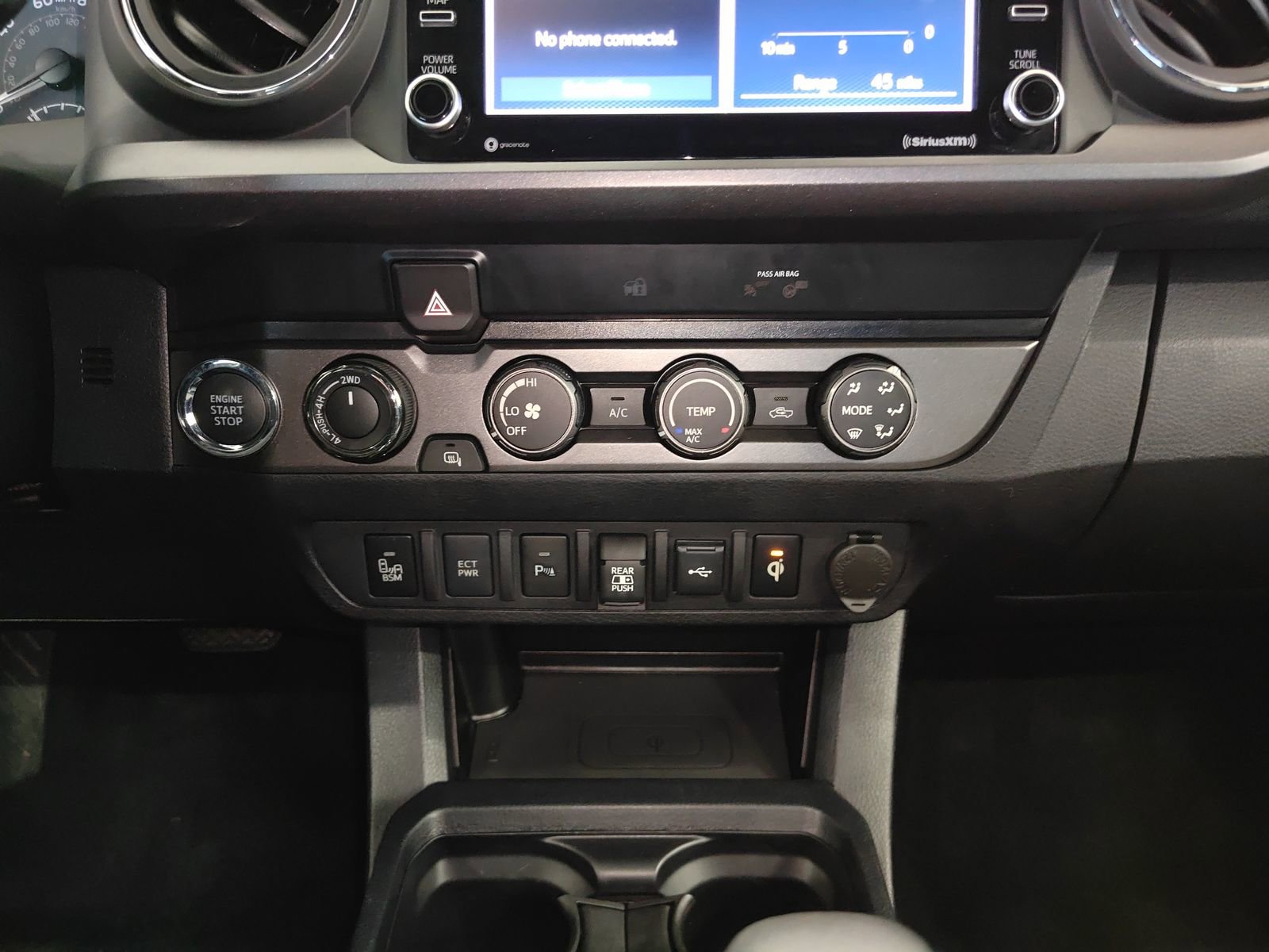 Used 2020 Toyota Tacoma TRD Sport w/ Exterior Package image 24