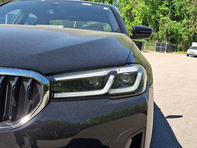 Used 2023 BMW 530e RWD image 11