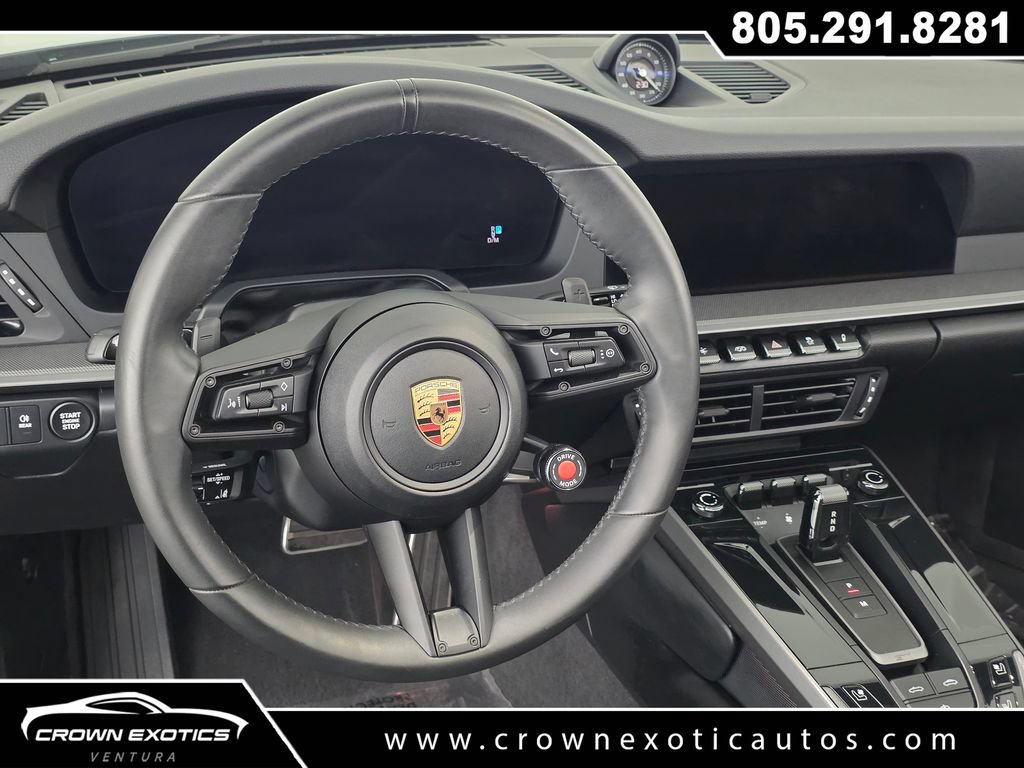 Used 2025 Porsche 911 Carrera w/ Premium Package RWD image 31