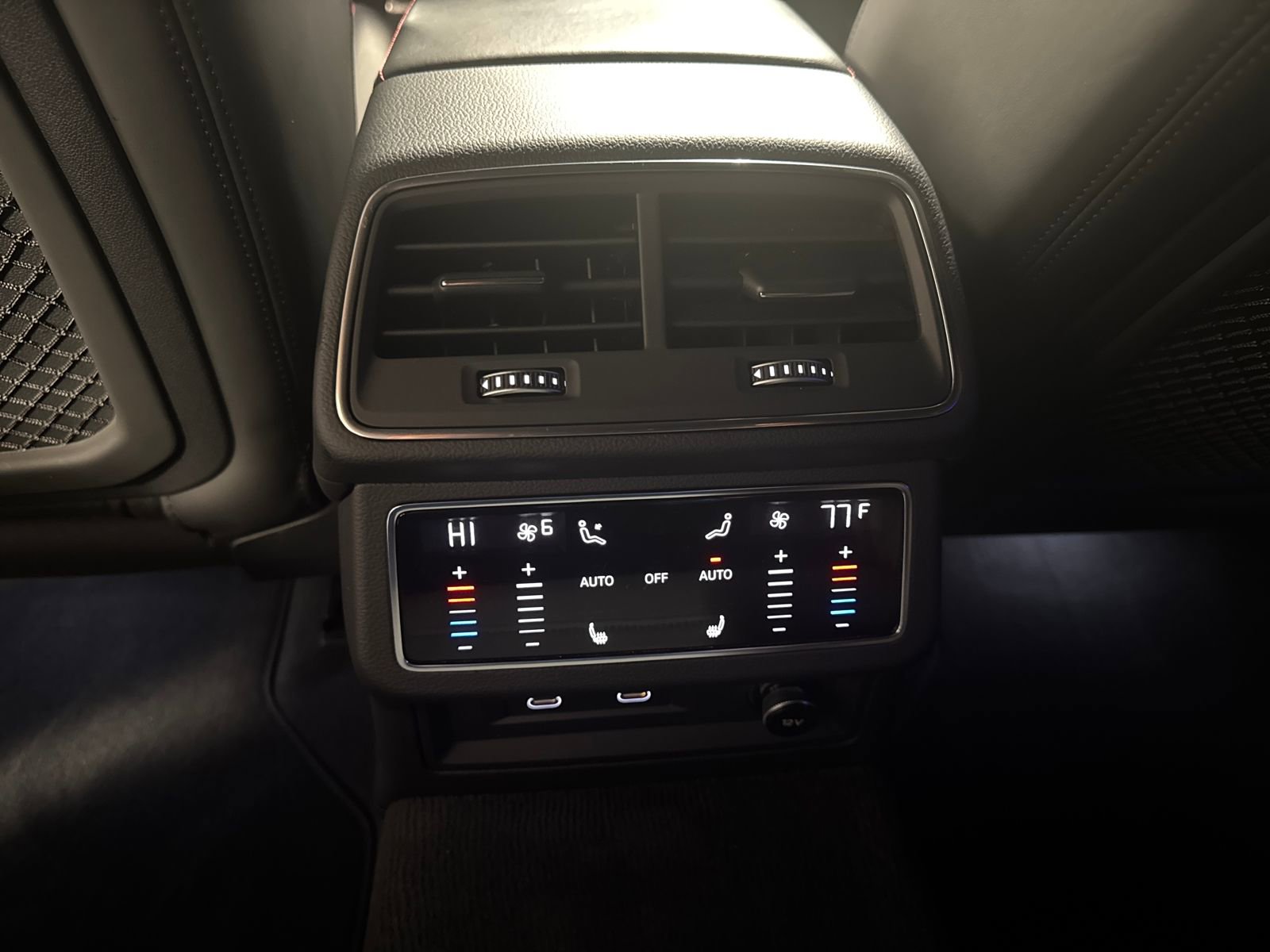 Used 2021 Audi RS 6 image 28