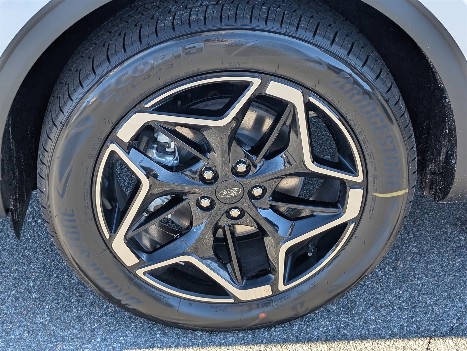 New 2026 Ford Escape Platinum image 13