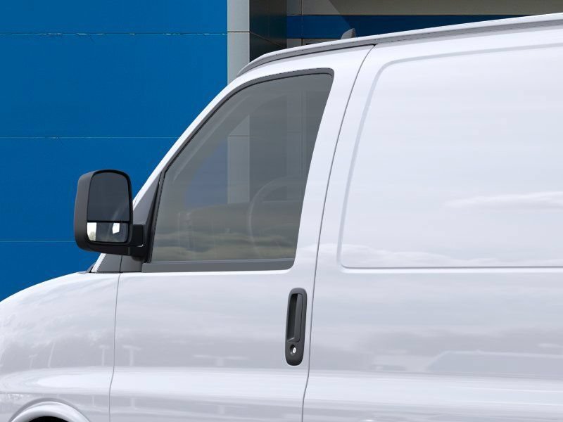 New 2025 Chevrolet Express 3500 Extended RWD image 12