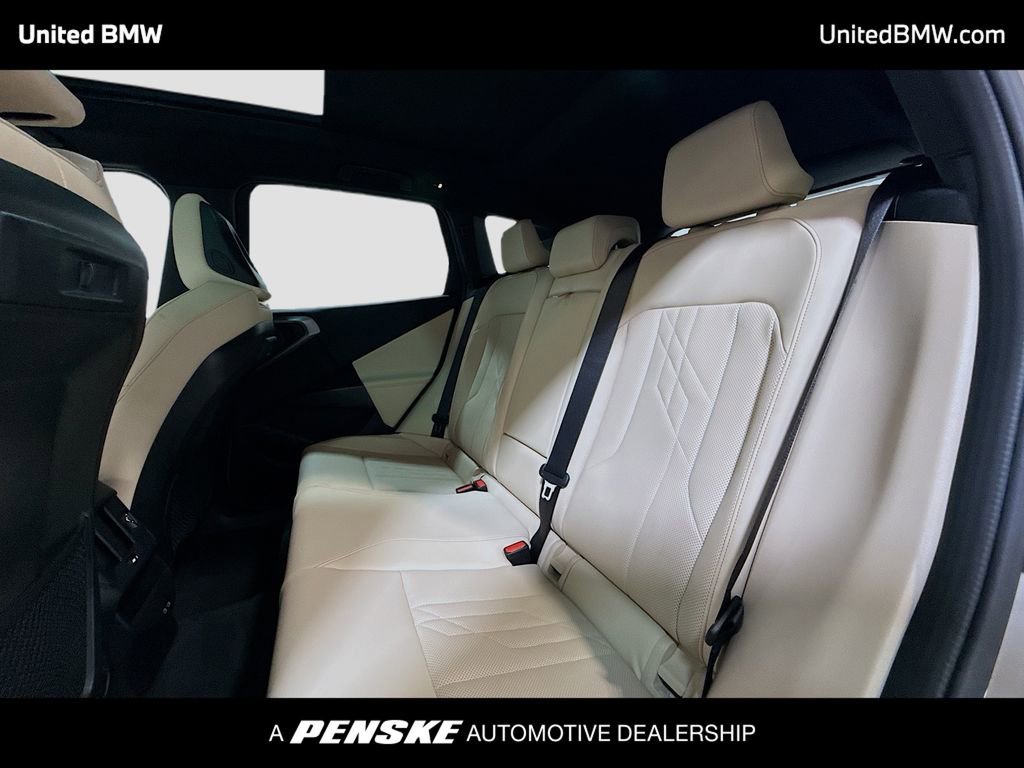 Used 2025 BMW X3 xDrive30i w/ M Sport Package AWD/4WD image 12