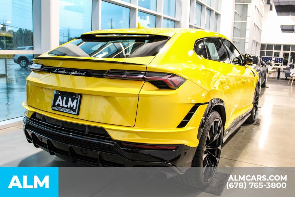 Used 2023 Lamborghini Urus S AWD/4WD image 5