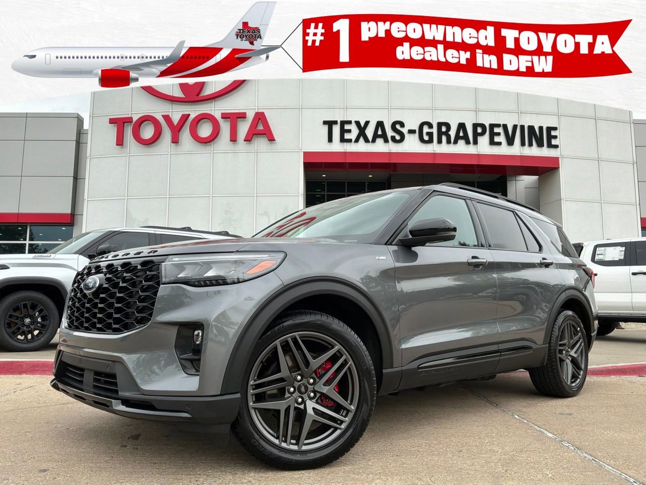 Used 2025 Ford Explorer ST-Line w/ ST-Line Street Pack AWD/4WD image 1