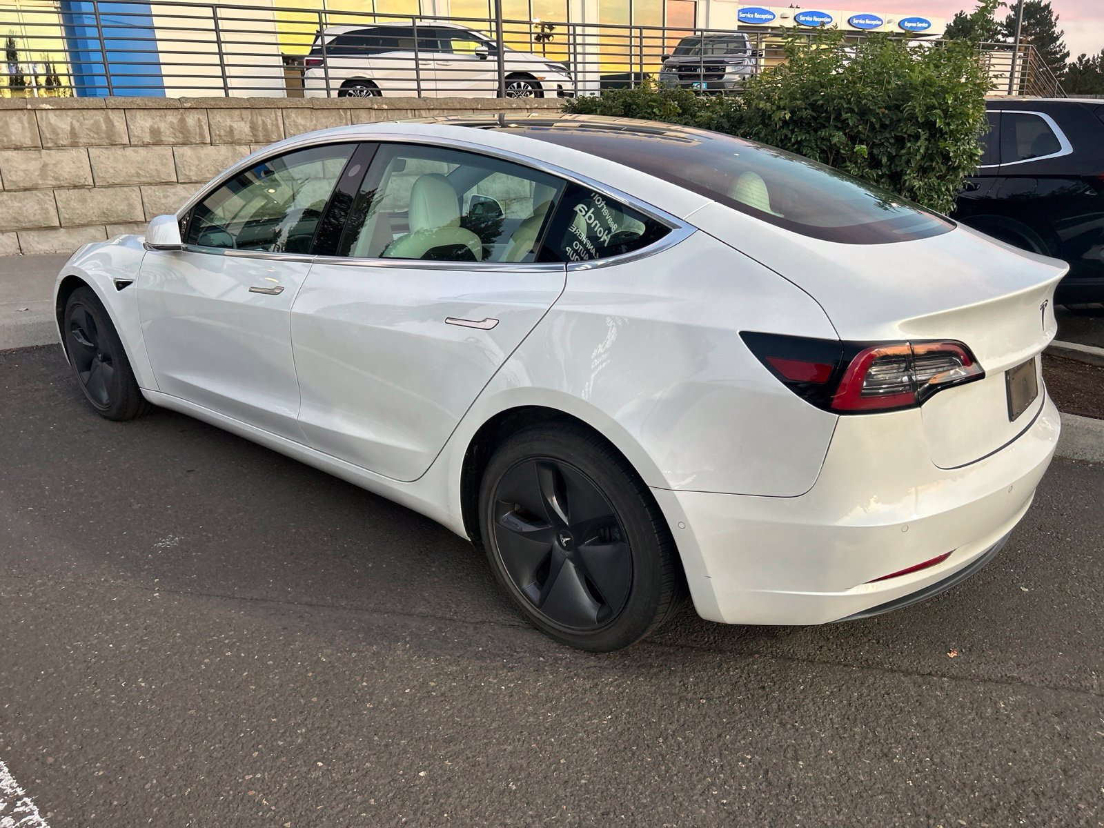 Used 2020 Tesla Model 3 Long Range AWD/4WD image 8