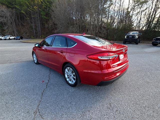 Used 2020 Ford Fusion SE image 10