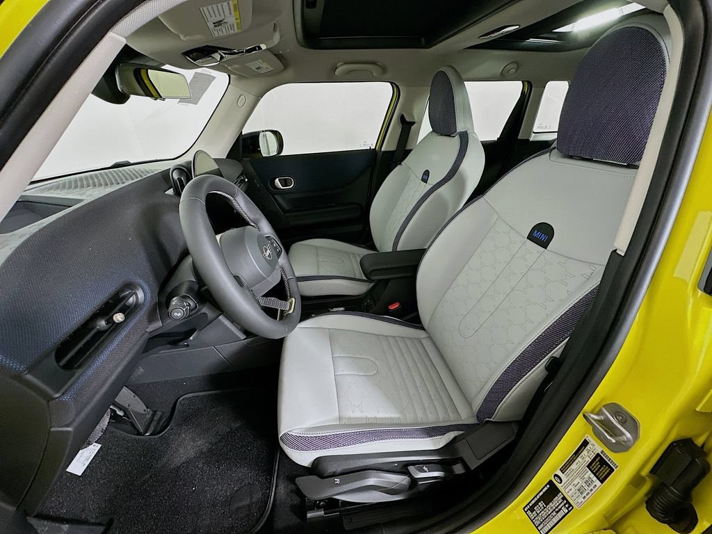 Certified 2025 MINI Cooper S FWD image 16