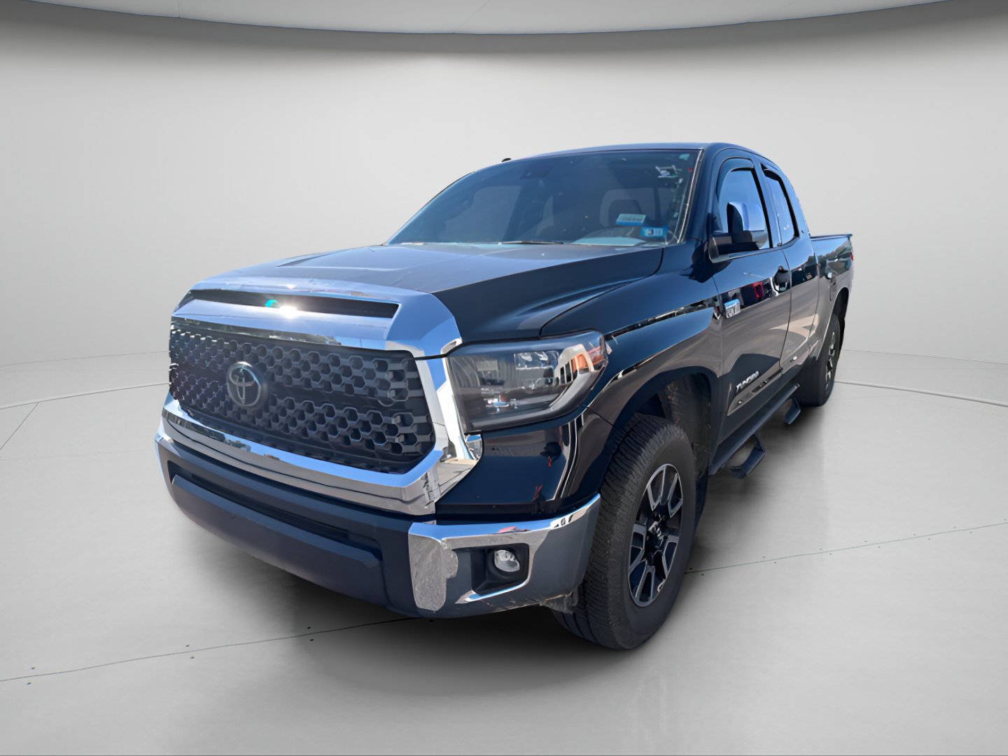 Used 2019 Toyota Tundra SR5 w/ TRD Off Road Package AWD/4WD image 2