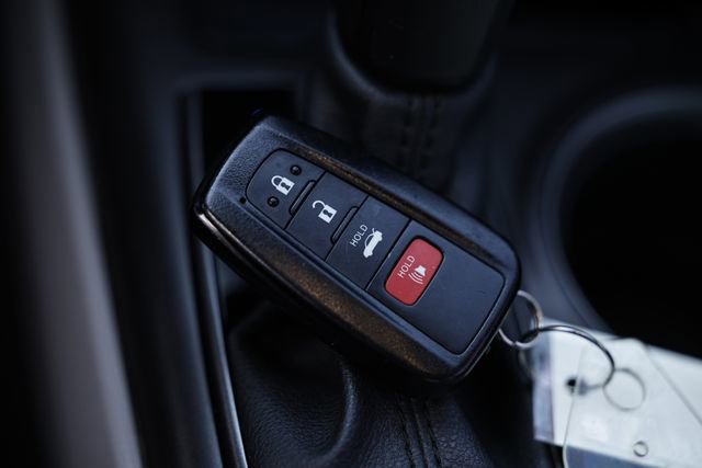 Used 2021 Toyota Camry XSE w/ Navigation Package image 13