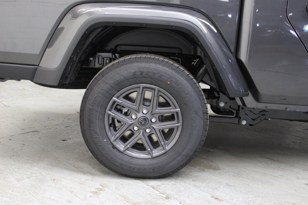 New 2026 Jeep Gladiator Sport AWD/4WD image 31