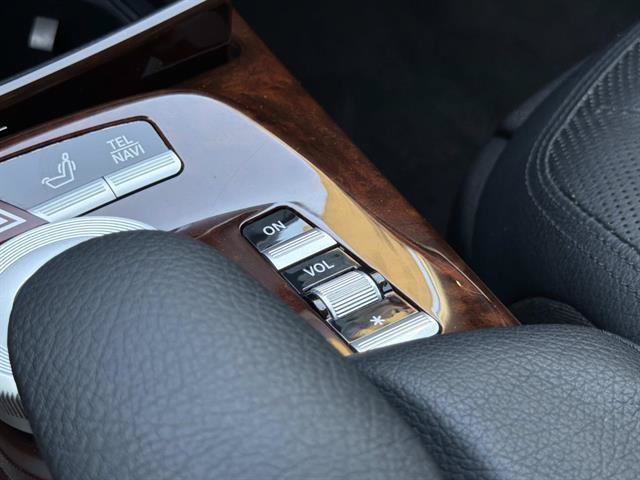 Used 2012 Mercedes-Benz S 550 image 25