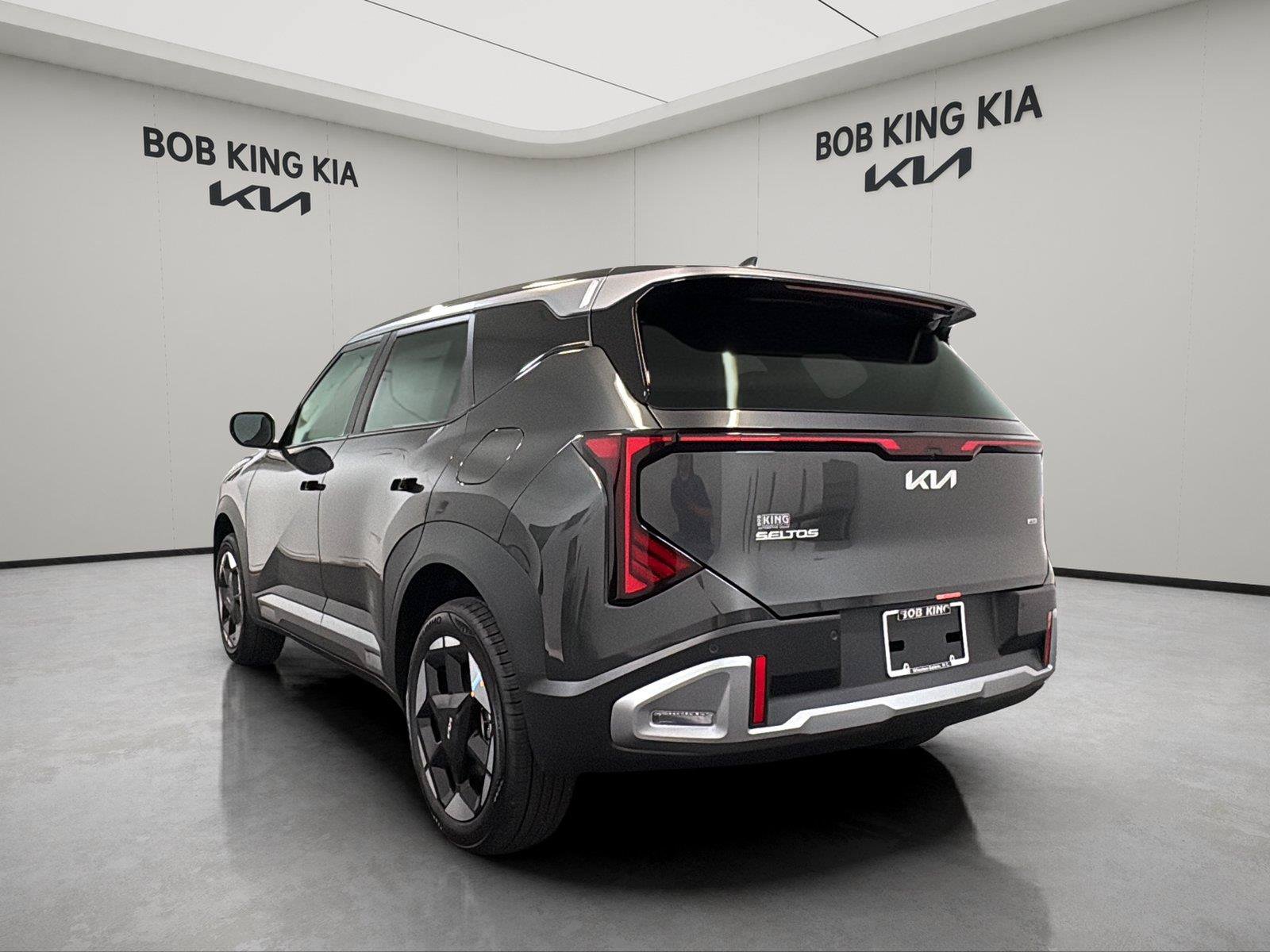 New 2027 Kia Seltos S AWD/4WD image 3