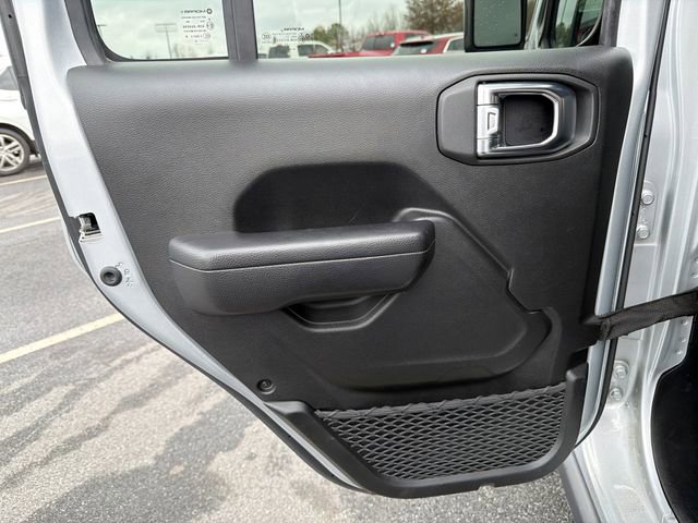 Used 2023 Jeep Gladiator Rubicon w/ Trailer Tow Package image 21