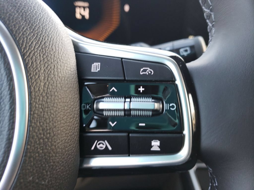 New 2026 Kia Carnival LXS FWD image 12