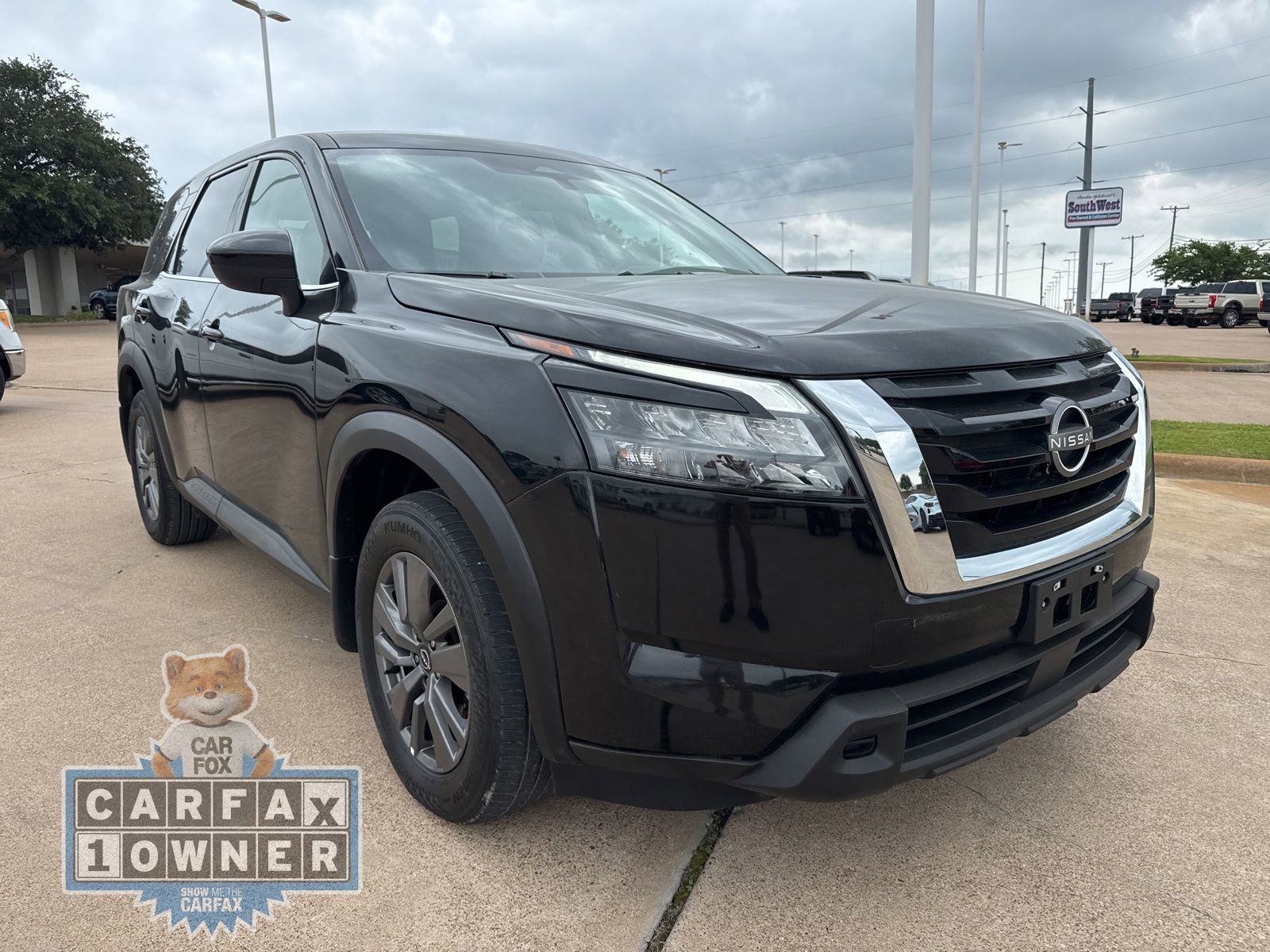 Used 2024 Nissan Pathfinder S w/ Cargo Package AWD/4WD image 1
