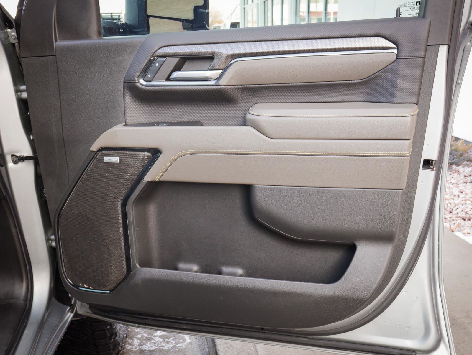 Used 2024 Chevrolet Silverado 2500 ZR2 w/ Technology Package image 27