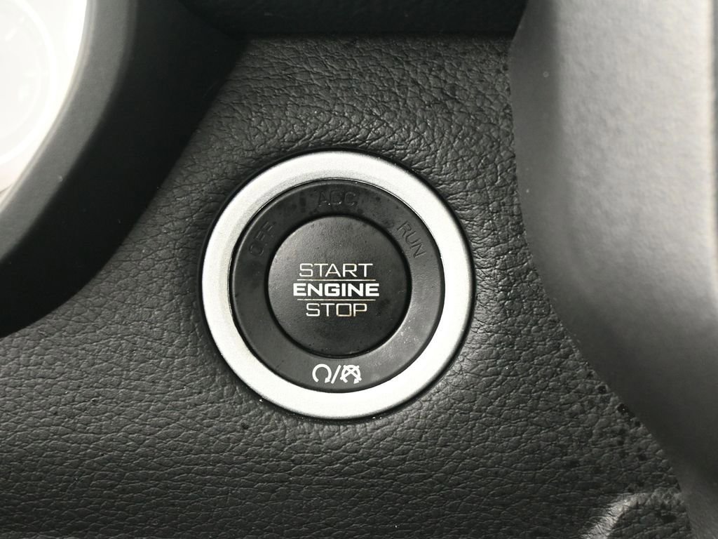 Used 2021 RAM 1500 Laramie w/ Night Edition image 18