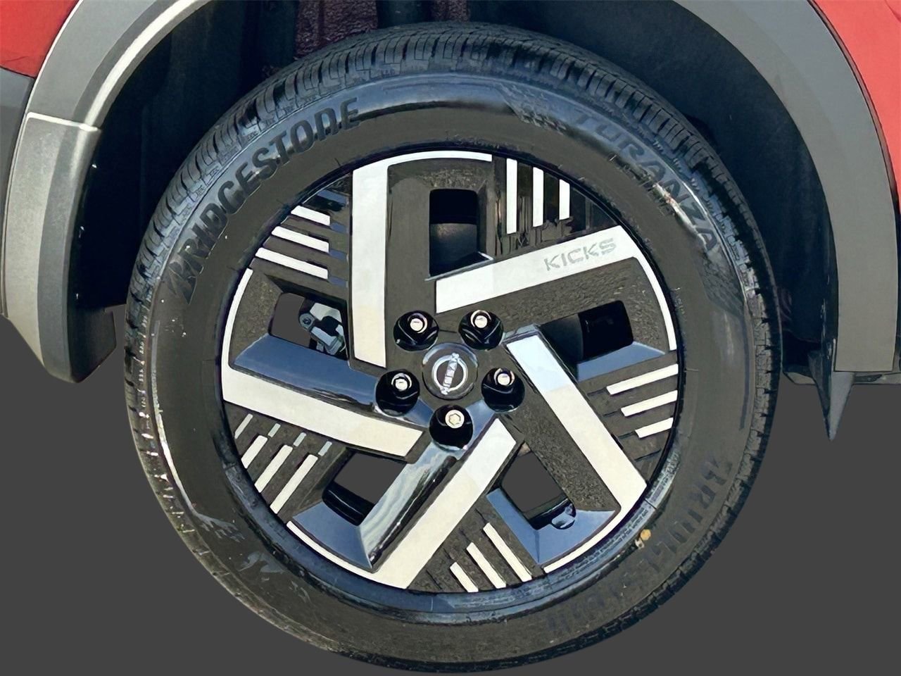 New 2026 Nissan Kicks SV image 8