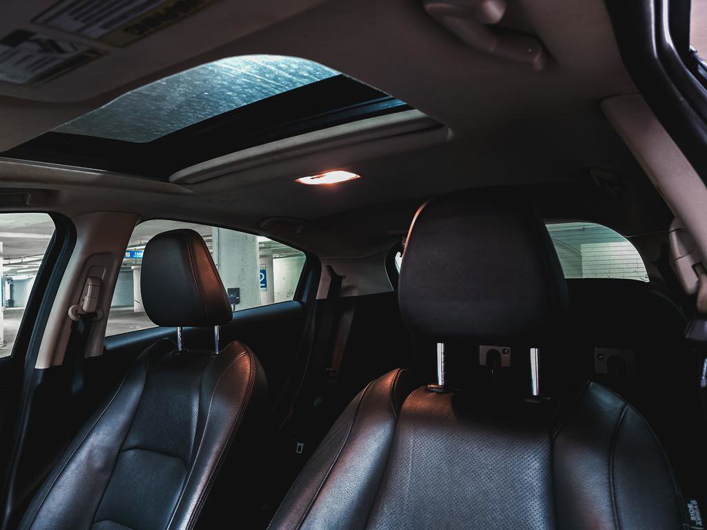 Used 2019 Honda HR-V Touring image 18