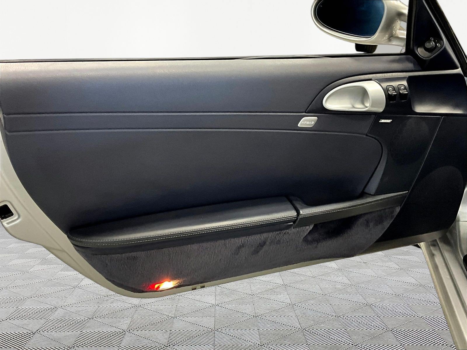 Used 2007 Porsche Boxster S RWD image 18