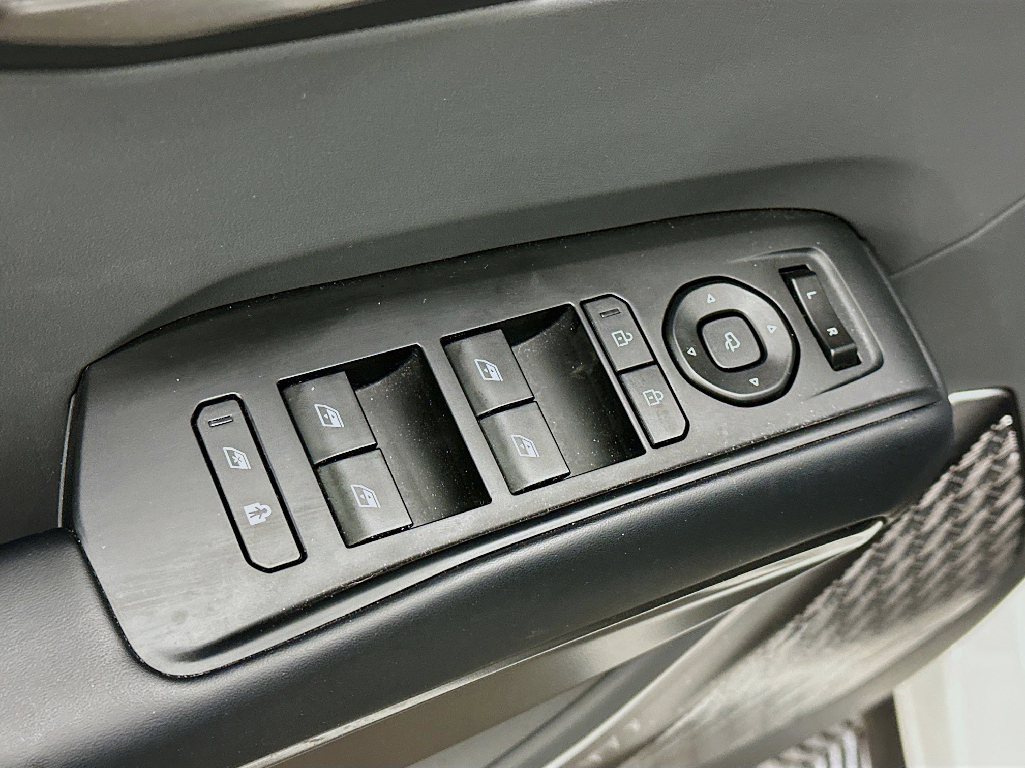 Used 2024 Kia EV9 Wind image 15