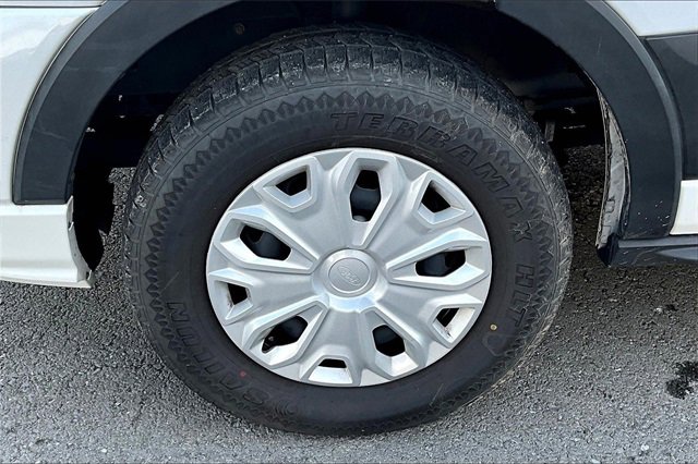 Used 2023 Ford Transit 350 XLT image 33