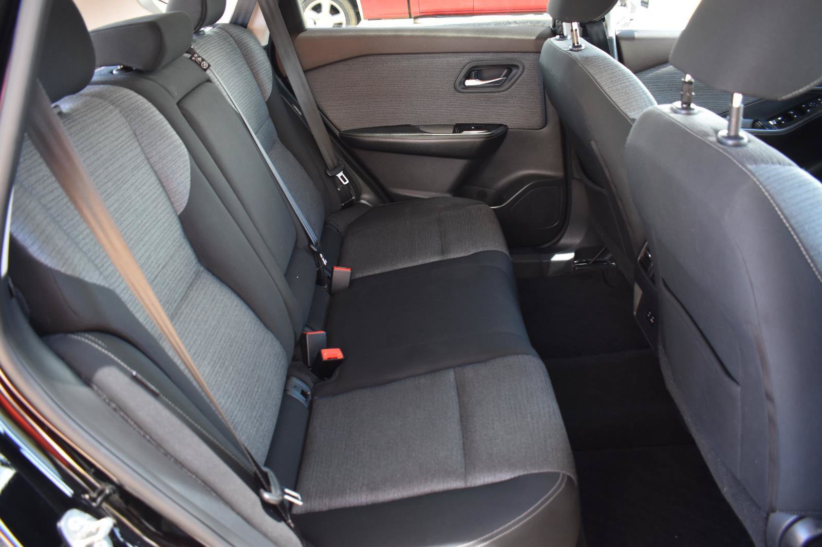 Used 2021 Nissan Rogue SV FWD image 58