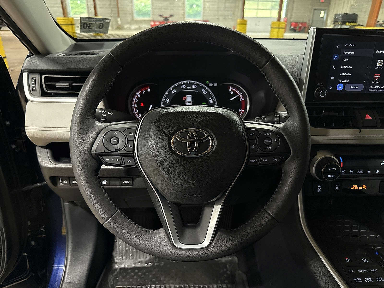 Certified 2025 Toyota RAV4 XLE w/ Convenience Package AWD/4WD image 18