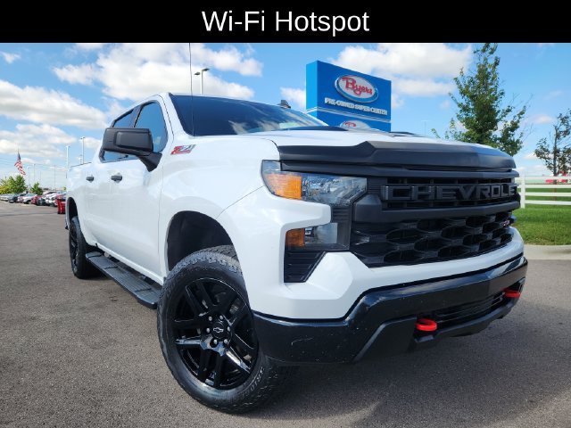 Used 2022 Chevrolet Silverado 1500 Custom Trail Boss AWD/4WD image 15
