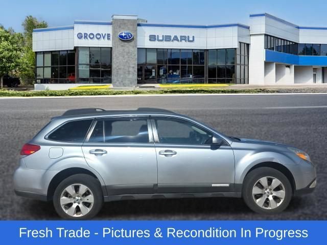Used 2012 Subaru Outback 2.5i Limited w/ Moonroof Pkg AWD/4WD image 6