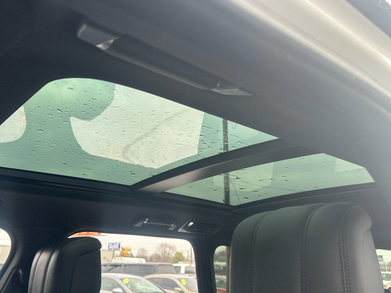 Used 2021 Land Rover Range Rover P525 Westminster Edition image 27