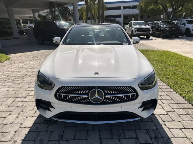 Used 2023 Mercedes-Benz E 350 4MATIC Sedan w/ Premium Package image 18
