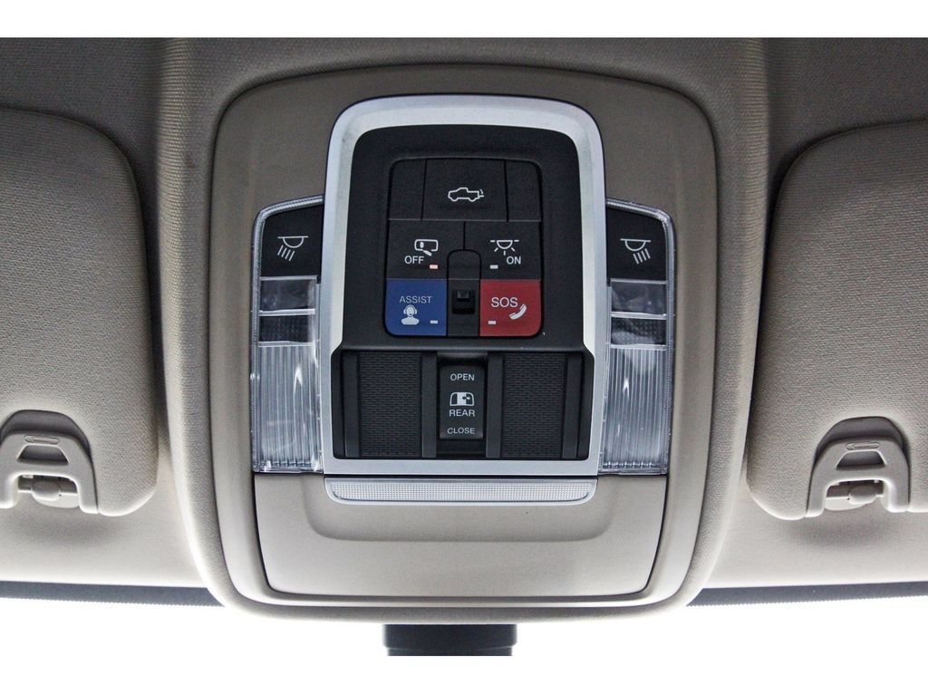 Used 2019 RAM 2500 Laramie AWD/4WD image 24