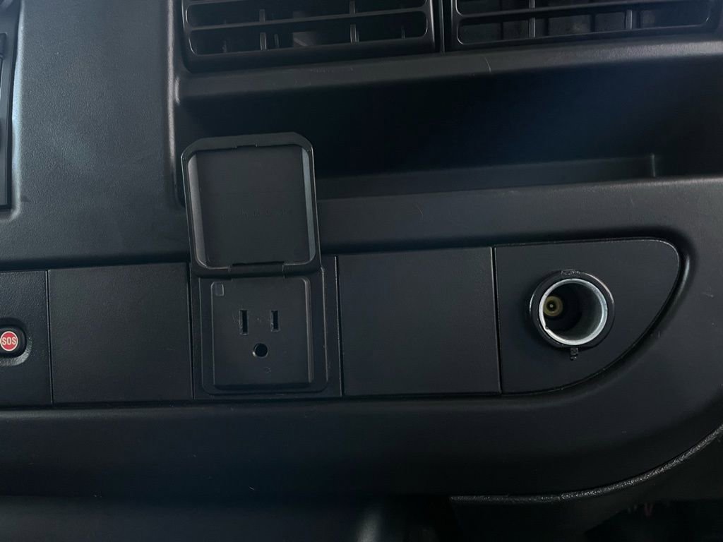 Used 2023 GMC Savana 2500 Extended w/ Driver Convenience Package image 38