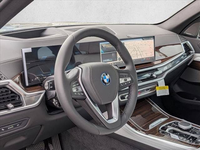 New 2026 BMW X5 xDrive50e AWD/4WD image 3