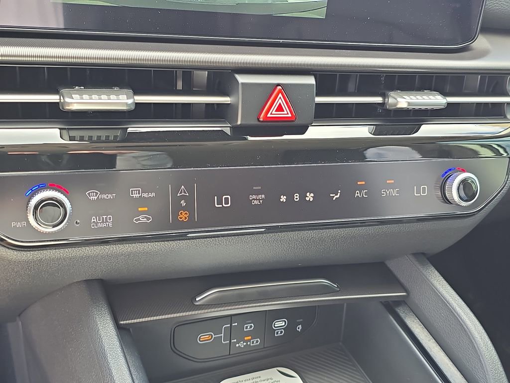 New 2026 Kia Sportage EX image 25