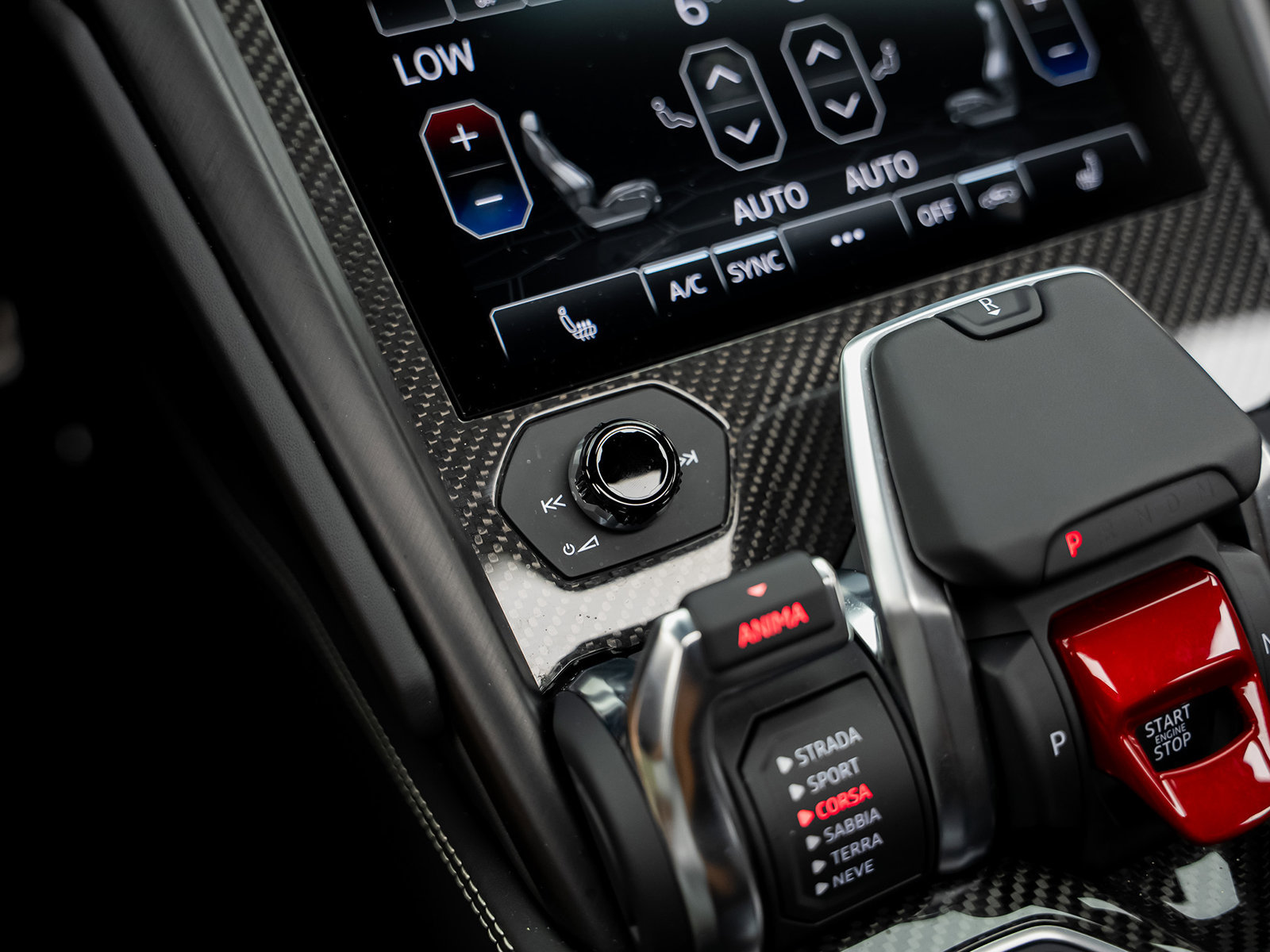Used 2022 Lamborghini Urus AWD/4WD image 50